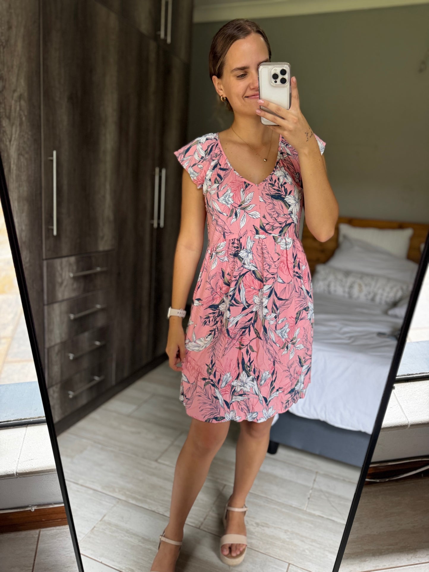 Woolworths pink floral dress (ZZZ)