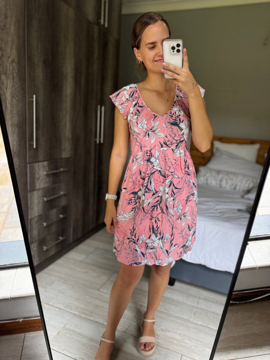 Woolworths pink floral dress (ZZZ)