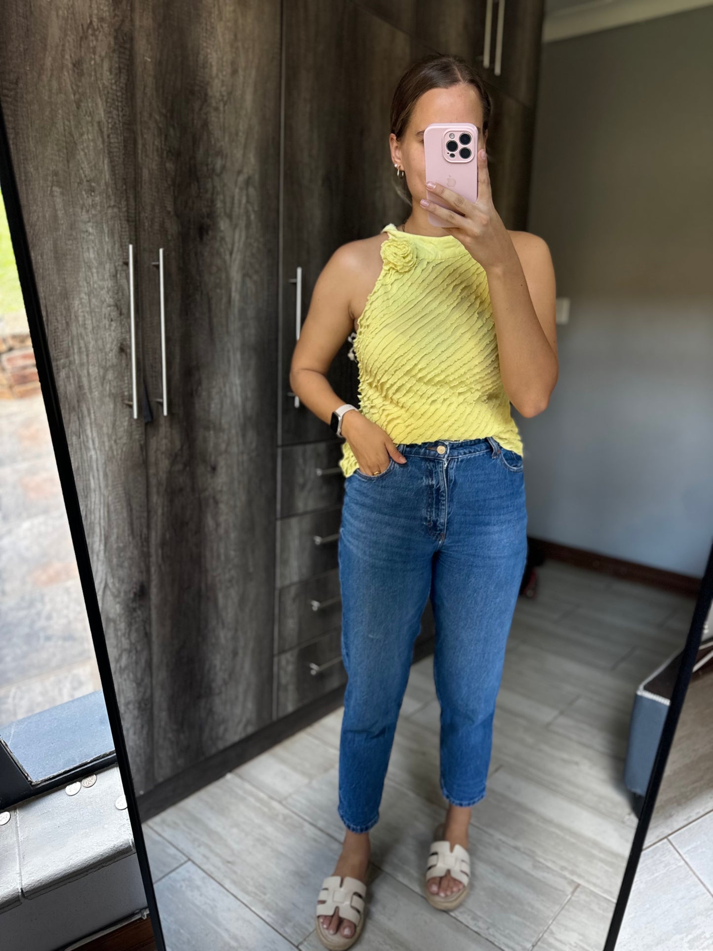 Yellow top (EEE)