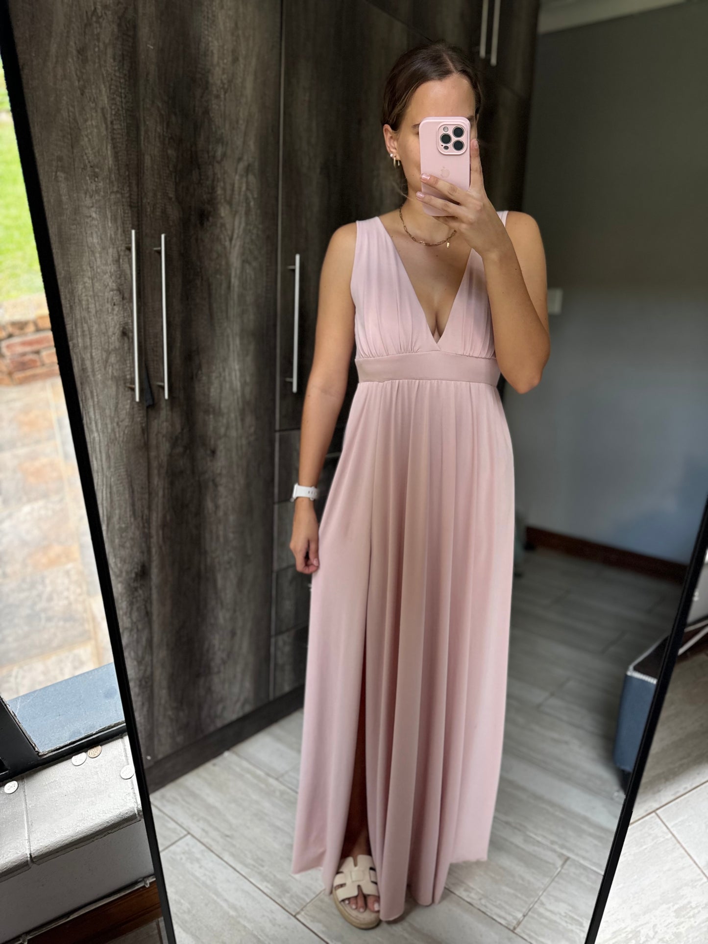 Stunning pink maxi dress 🎀 (YY)